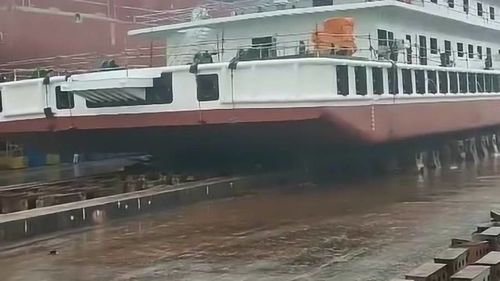 國(guó)產(chǎn)船舶順利下水，氣囊技術(shù)彰顯科技突破